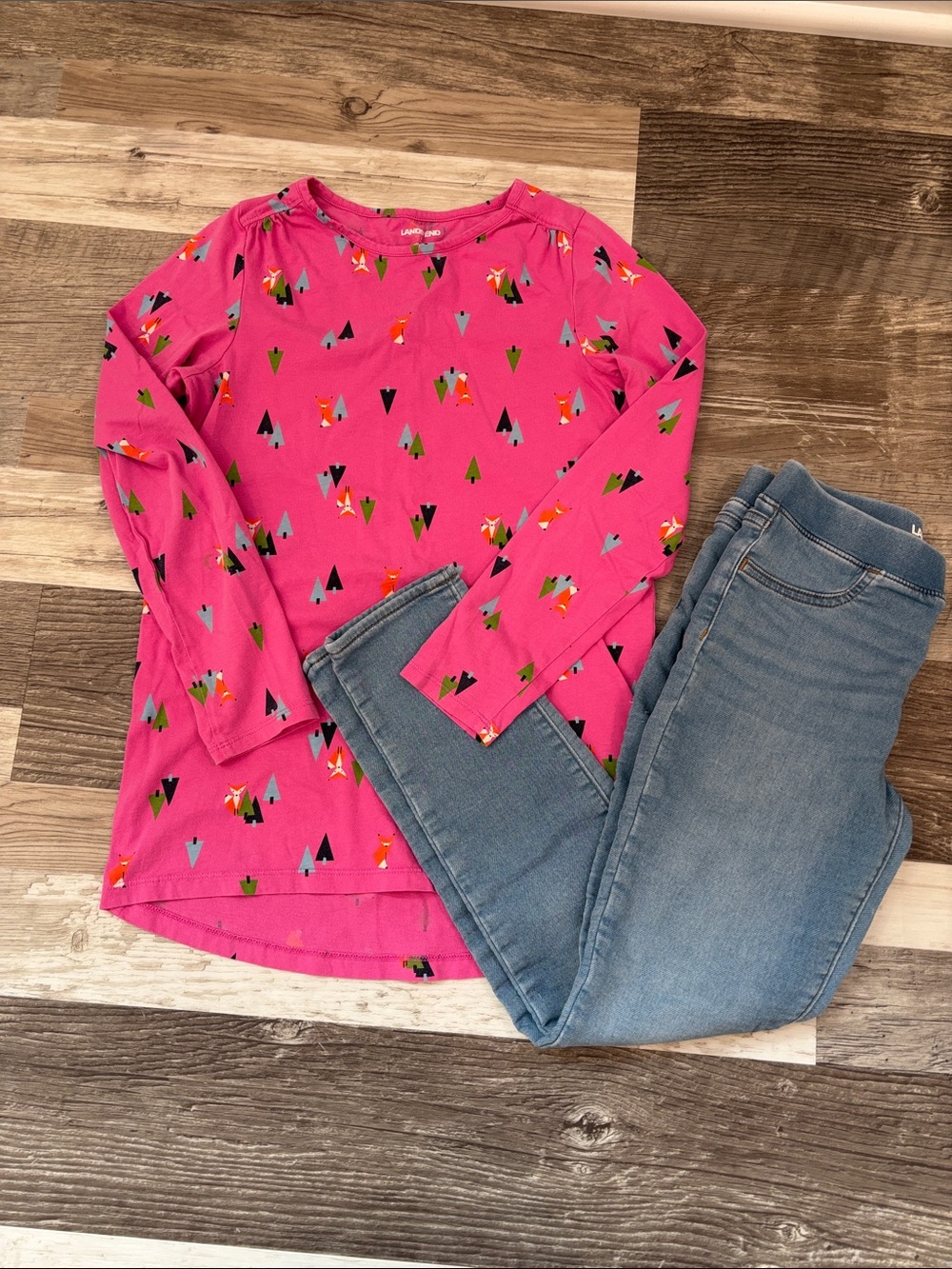 Lands' End Bright Pink Long Tunic with Fox & Tree and leggings